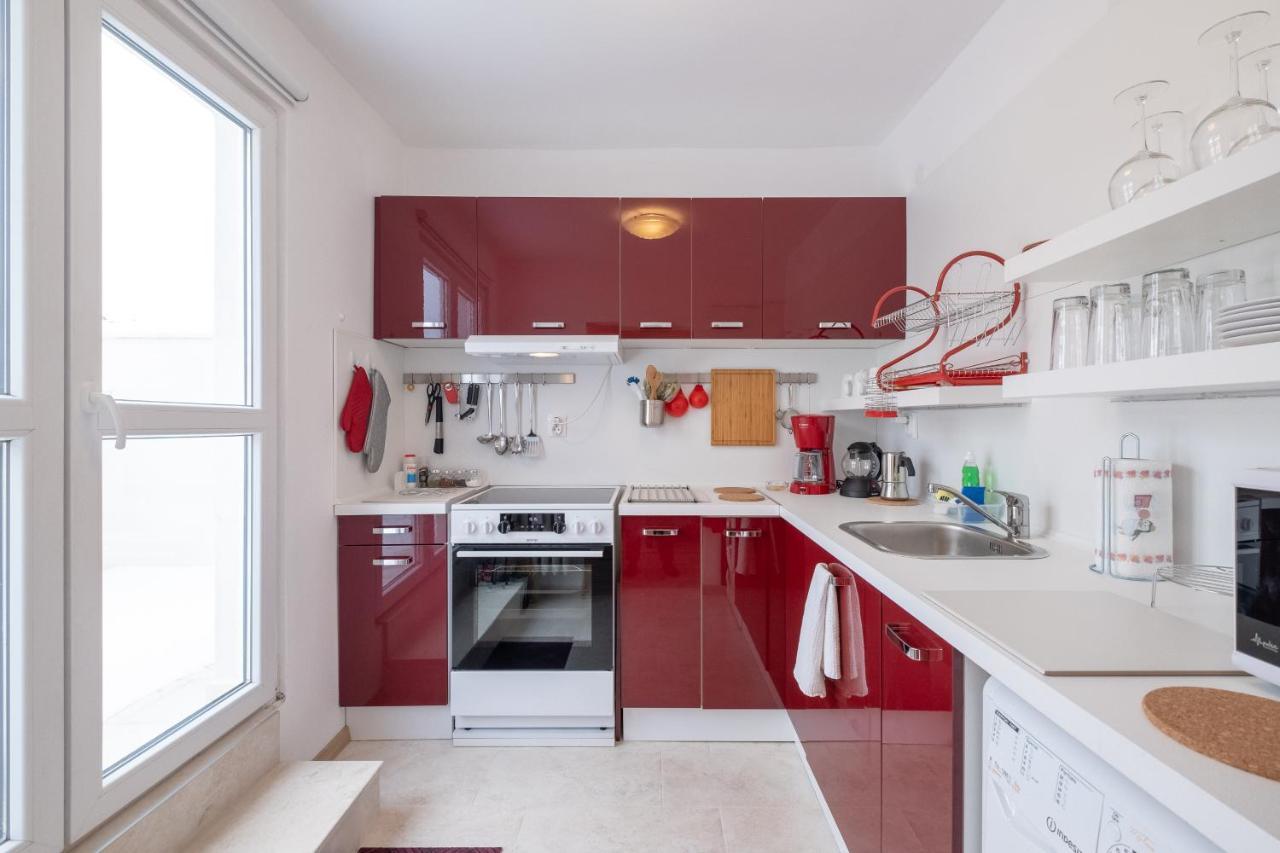 Lz Spacious One Bedroom Apartment In Top Centre By Flat Mаnager 소피아 외부 사진